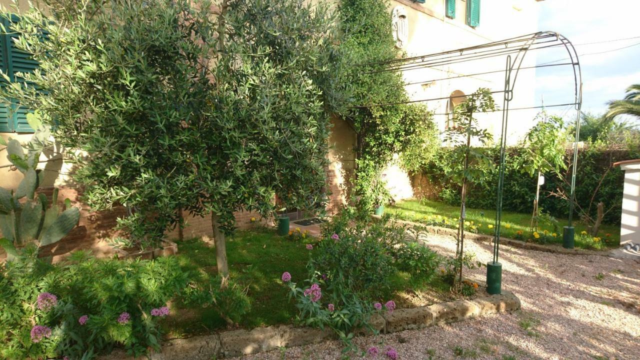 La Stanza Del Podere Isabella Hotell San Vincenzo Exteriör bild